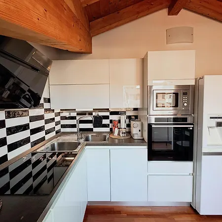 Apartman Modern 3 Bedrooms Cinisello Balsamo